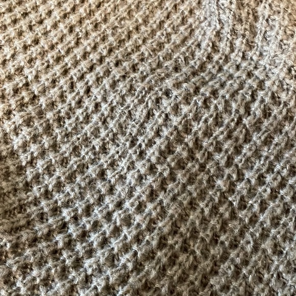 Linda Richard’s open wrap shawl/cardigan with fur collar - Picture 4 of 5